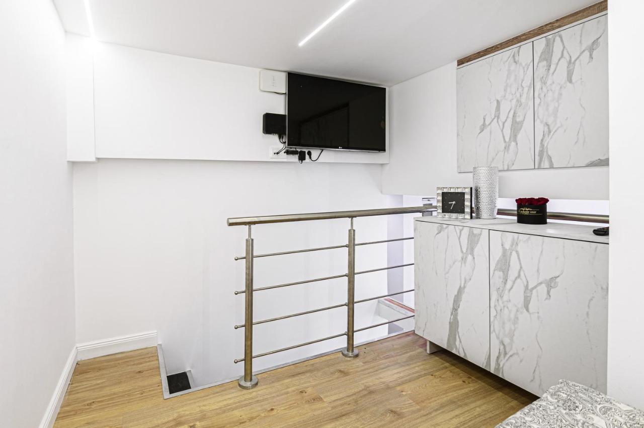 Gloria Downtown Apartments Budapest Esterno foto