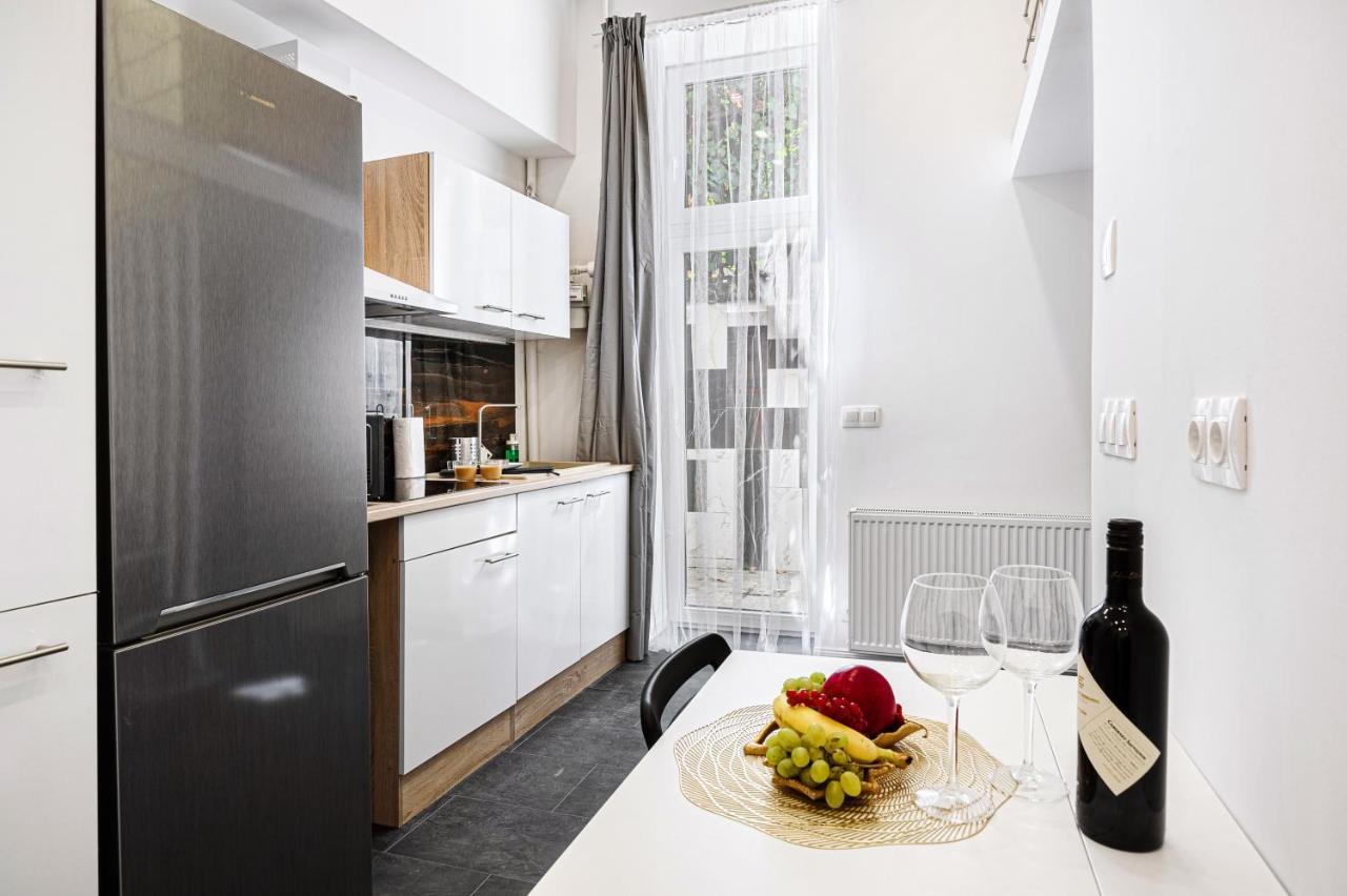Gloria Downtown Apartments Budapest Esterno foto